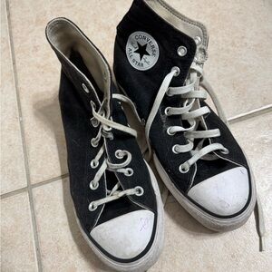 Converse High Top Sneakers Women’s size 9